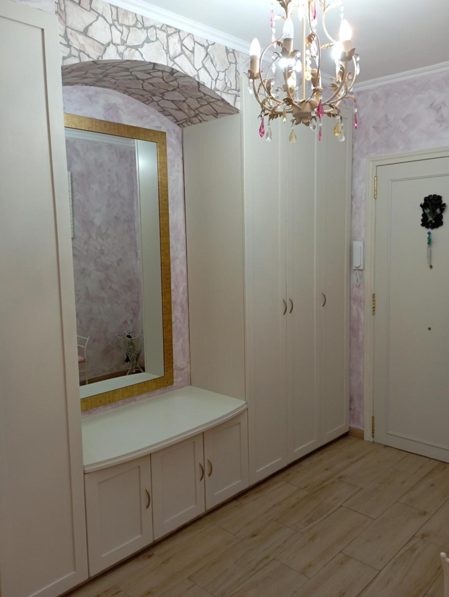 Apartment De 3 *